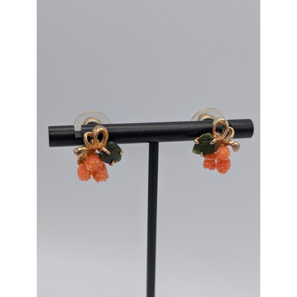 Vtg Set Angel Skin Coral Jade Stone Flowers Leaves Gold Plated Pendant Earrings image 3